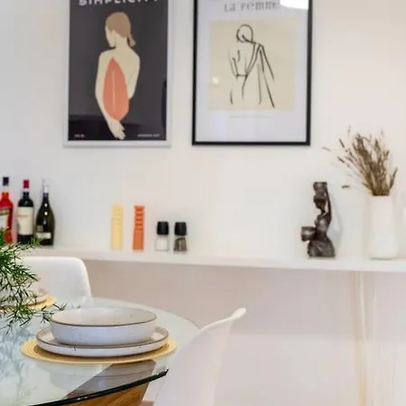 Luana's Charming In Pagrati Apartment Athens